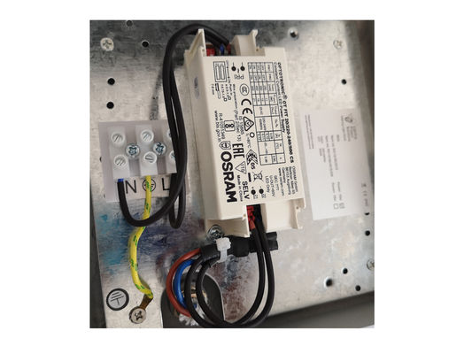 Lửa tường ngoài trời hiện đại trang trí nhôm LED